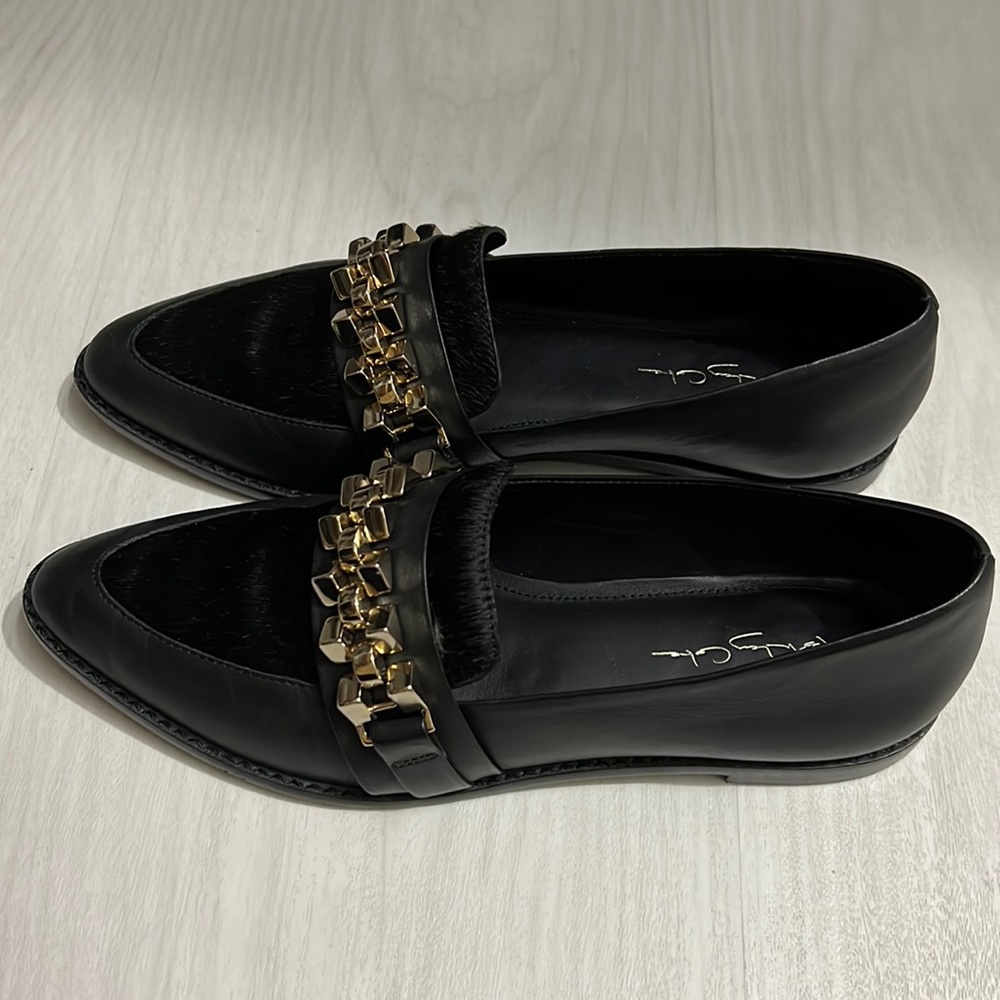 ASHLEY COLE LOAFER